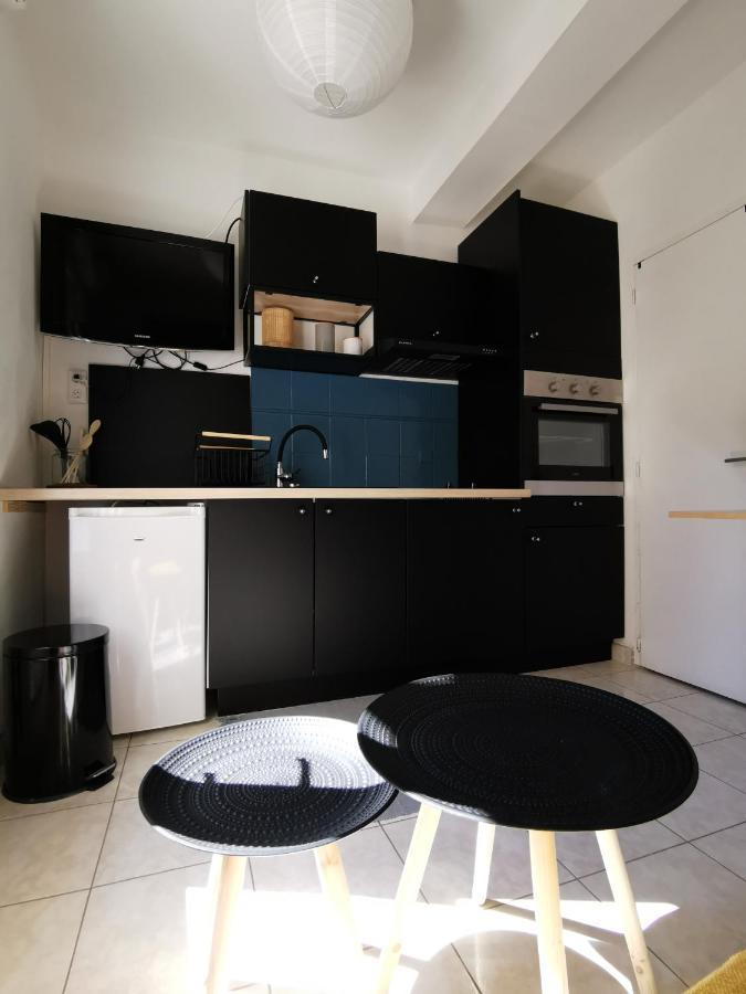 Meze, Charmant Petit Studio Proche Port Luaran gambar